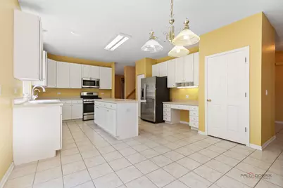 1713 Nathan Lane, Libertyville, IL 60048 - Photo 9