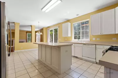 1713 Nathan Lane, Libertyville, IL 60048 - Photo 7