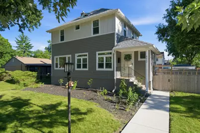 8423 Greenview Avenue, Brookfield, IL 60513 - Photo 1