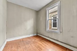 4225 S California Ave, Chicago, IL 60632 - Photo 35