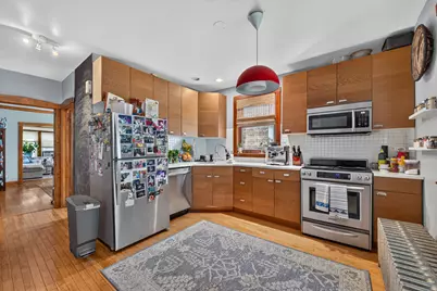 2926 N Avers Avenue, Chicago, IL 60618 - Photo 13