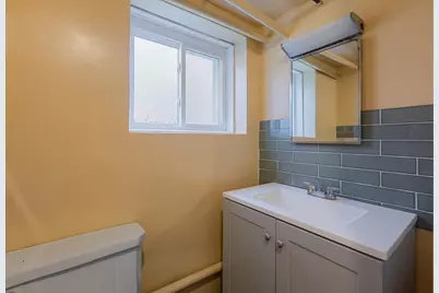 6515 N Maplewood Avenue, Chicago, IL 60645 - Photo 25