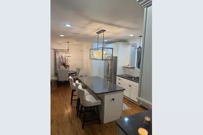 10215 S Charles Street, Chicago, IL 60643 - Photo 9