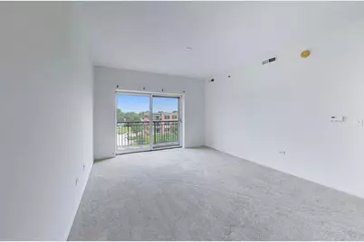 135 S York Street #520, Elmhurst, IL 60126 - Photo 11