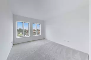 135 S York St, Elmhurst, IL 60126 - Photo 17