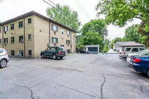 109 S Elmwood Ave, Oak Park, IL 60302 - Photo 15