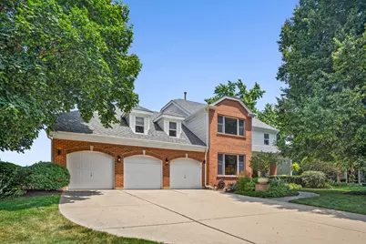2917 Whispering Oaks Drive, Buffalo Grove, IL 60089 - Photo 1