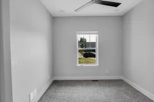 609 Anjali Court, Sycamore, IL 60178 - Photo 13