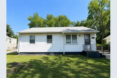427 E Birch Drive, Glenwood, IL 60425 - Photo 1