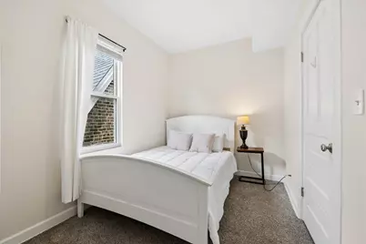 2835 W Wellington Avenue #2, Chicago, IL 60618 - Photo 13