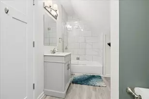 2835 W Wellington Ave, Chicago, IL 60618 - Photo 21
