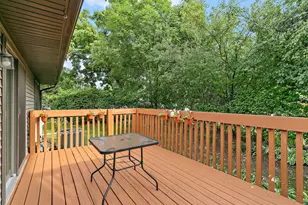 17 Garden Crescent Ct, Elgin, IL 60123 - Photo 15