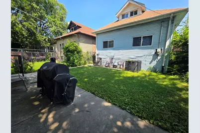 7824 S Hermitage Avenue, Chicago, IL 60620 - Photo 17