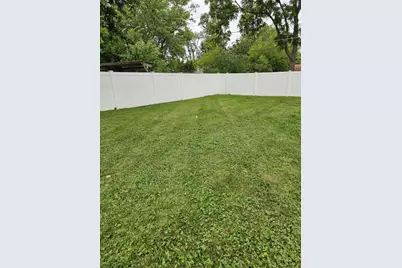 412 Suwanee Street, Park Forest, IL 60466 - Photo 9