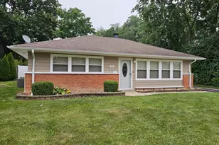 412 Suwanee St, Park Forest, IL 60466 - Photo 1