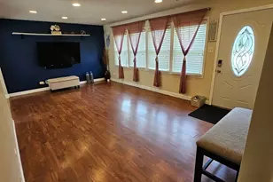 412 Suwanee St, Park Forest, IL 60466 - Photo 11