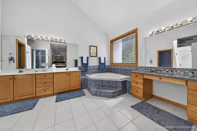 11923 Devonshire Street, Algonquin, IL 60102 - Photo 13