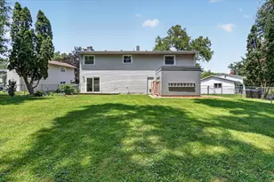 1821 Middlebury Rd, Freeport, IL 61032 - Photo 39