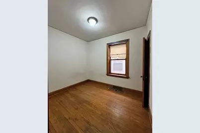 4923 S Komensky Avenue, Chicago, IL 60632 - Photo 9