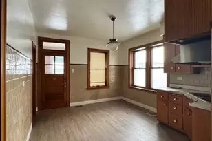 4923 S Komensky Ave, Chicago, IL 60632 - Photo 7