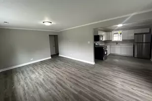 363 Minocqua Ave, Park Forest, IL 60466 - Photo 3