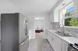 1130 156th Pl, Calumet City, IL 60409 - Photo 9