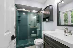 575 Gateshead N Ave, Elk Grove Village, IL 60007 - Photo 23