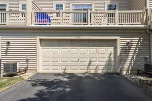 5566 Cloverdale Rd, Hanover Park, IL 60133 - Photo 23