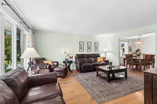 6722 W 93rd St, Oak Lawn, IL 60453 - Photo 3