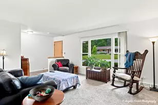 303 Ridge St, Algonquin, IL 60102 - Photo 5