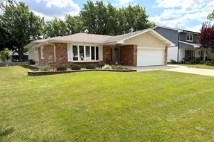 7129 Exner Rd, Darien, IL 60561 - Photo 3