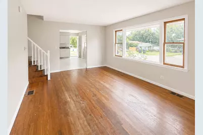 2623 Gilboa Avenue, Zion, IL 60099 - Photo 5