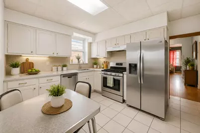 6325 S Francisco Avenue, Chicago, IL 60629 - Photo 9