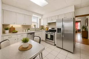 6325 S Francisco Ave, Chicago, IL 60629 - Photo 9