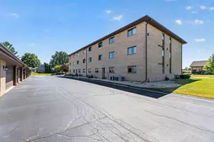 16107 Eagle Ridge Dr, Tinley Park, IL 60477 - Photo 27