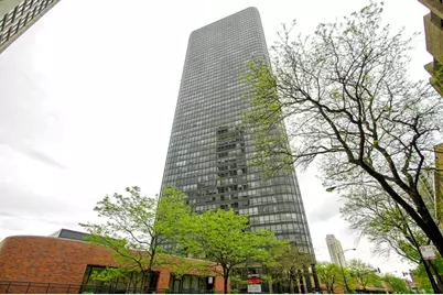 5415 N Sheridan Road #708, Chicago, IL 60640 - Photo 1