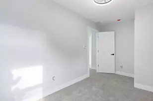 8506 S Aberdeen St, Chicago, IL 60620 - Photo 17