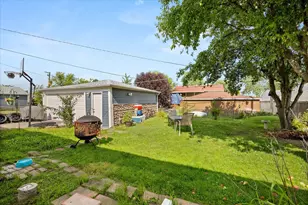 305 Hickory Ave, Romeoville, IL 60446 - Photo 29