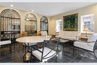 70 E Scott Street #308, Chicago, IL 60610 - Photo 25