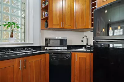 70 E Scott Street #308, Chicago, IL 60610 - Photo 15