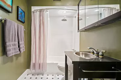 70 E Scott Street #308, Chicago, IL 60610 - Photo 19