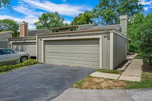 642 Glacier Trail, Roselle, IL 60172 - Photo 35