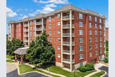 8400 Callie Street #611, Morton Grove, IL 60053 - Photo 3