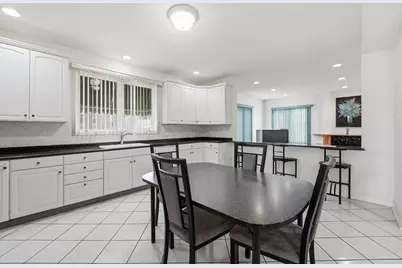 6916 W Forest Preserve Drive, Harwood Heights, IL 60706 - Photo 13