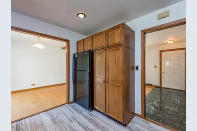 2417 Metropolitan Avenue, Waukegan, IL 60087 - Photo 13