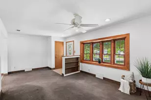 33320 N Sunset Ave, Grayslake, IL 60030 - Photo 3
