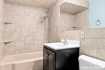 1401 Channel Beach Avenue, Johnsburg, IL 60051 - Photo 7