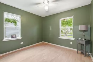 15831 Fisk St, Harvey, IL 60426 - Photo 7