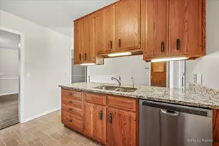 136 Scott Dr, East Dundee, IL 60118 - Photo 9