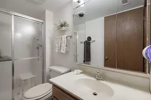 11137 E Rd, Palos Hills, IL 60465 - Photo 9
